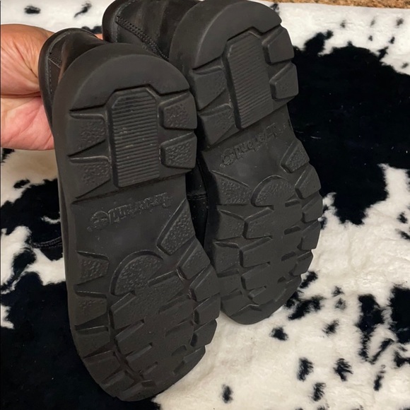 Boys Black Timberland Chukka Boots - Picture 4 of 7